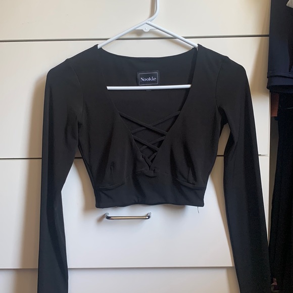 Love Nookie black Mi Amore cross cross Lace up crop top - Picture 3 of 4